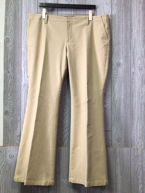 Dana Buchman Pants Size 16